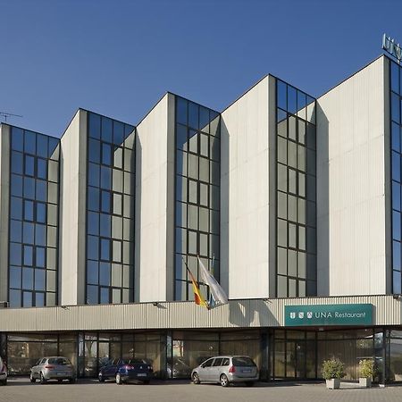Una Hotel Лоді Екстер'єр фото